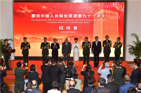 驻港部队庆解放军建军91周年 驻港部队司令员谭本宏中将致辞表示,进驻